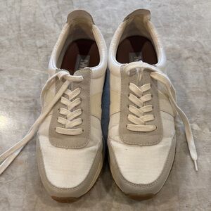 MIA Women's White and Tan Sneakers